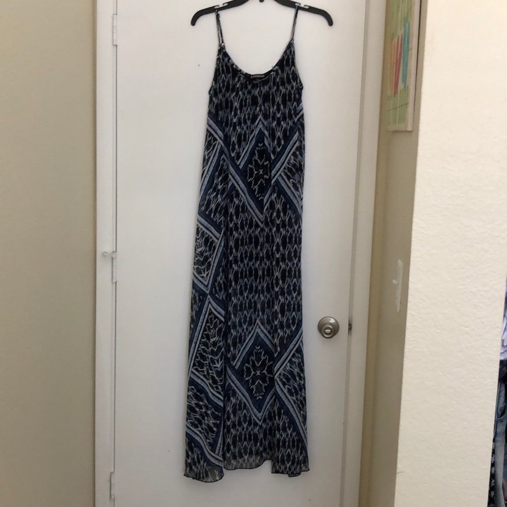 Flowy express maxi dress